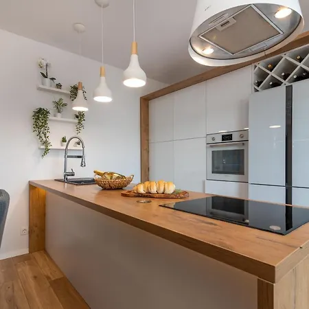 Tragos Apartmán Trogir