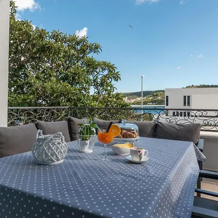 Tragos Appartement *