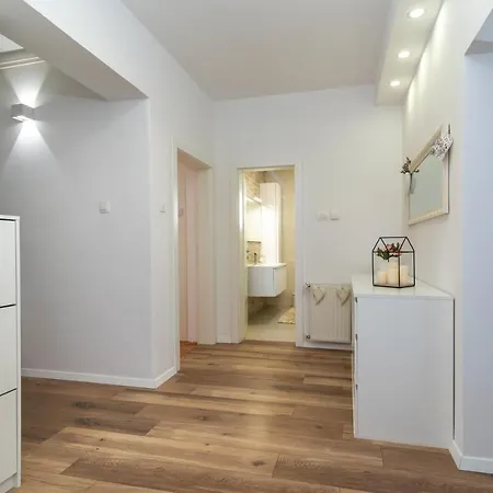 Appartement Tragos *