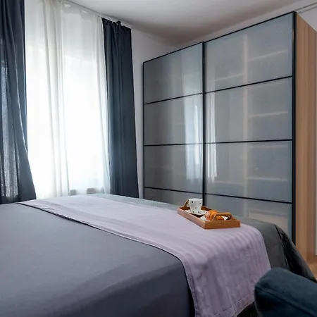 Tragos Apartman Trogir