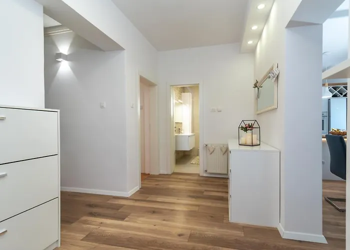Apartament Tragos *